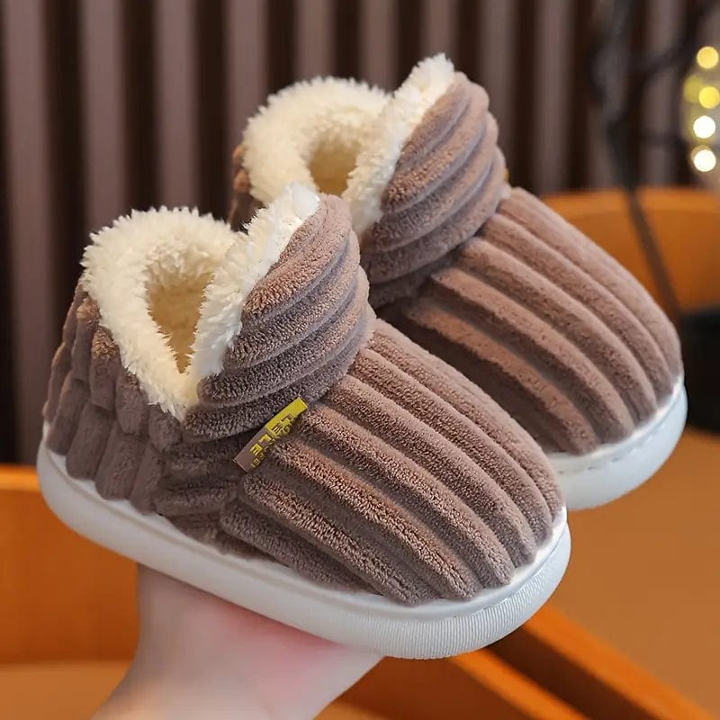 LYSSA™ - Chaussons en Peluche Confortables